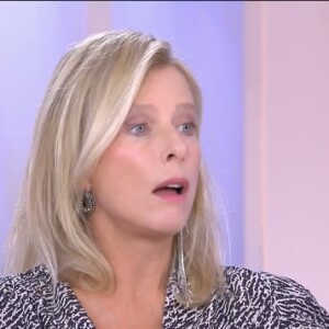 Karin Viard dans l'émission "C à Vous" sur France 5.