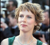 Karin Viard - Montée des marches pour "Fanfan la tulipe" lors du 56e Festival de Cannes.