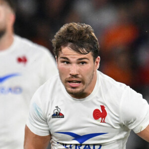 Antoine Dupont (france) - RUGBY : France vs Ecosse (30-27) - Match préparatif pour la coupe du monde 2023 à Saint-Étienne le 12 août 2023. © Frédéric Chambert / Panoramic / Bestimage 