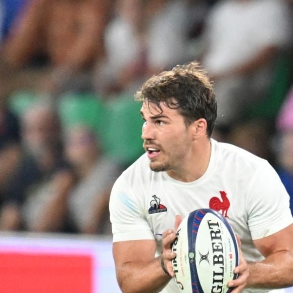 Antoine Dupont (france) - RUGBY : France vs Ecosse (30-27) - Match préparatif pour la coupe du monde 2023 à Saint-Étienne le 12 août 2023. © Frédéric Chambert / Panoramic / Bestimage 