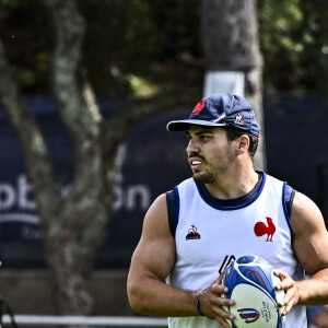 Antoine Dupont (fr) - Entraînement de l'équipe de France de Rugby à Capbreton, en préparation de la Coup du monde (8 septembre - 28 octobre 2023), le 15 août 2023. © Thierry Breton / Panoramic / Bestimage 