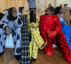 Entouré d'Aya Nakamura et Quavo, il était paré d'une longue veste à pois rouge et noire.
Paris, France - Exclusive - Usher, Erykah Badu, Quavo et Aya Nakamura au défilé Marni de la Fashion Week.