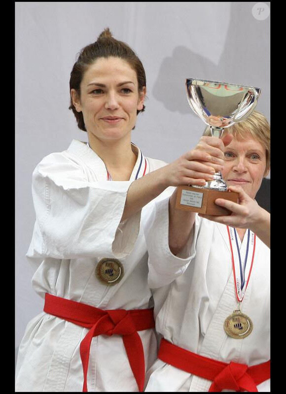 Chantal Jouanno, secrétaire d'Etat à l'Ecologie et nouvelle championne de France de karaté-kata le dimanche 7 mars 2010