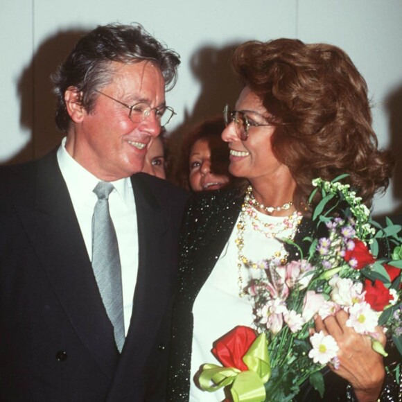 Sophia Loren avec Alain Delon à Milan