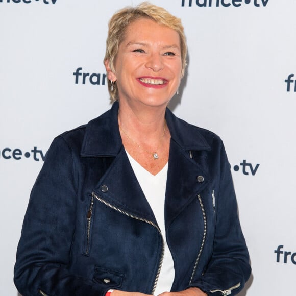 Élise Lucet lors du photocall dans le cadre de la conférence de presse de France Télévisions au Pavillon Gabriel à Paris, France, le 24 août 2021. © Pierre Perusseau/Bestimage 