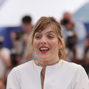 Valérie Donzelli au photocall de "L'amour et les forêts (just the two of us)" lors du 76ème Festival International du Film de Cannes, le 24 mai 2023. © Moreau/Jacovides/Bestimage 