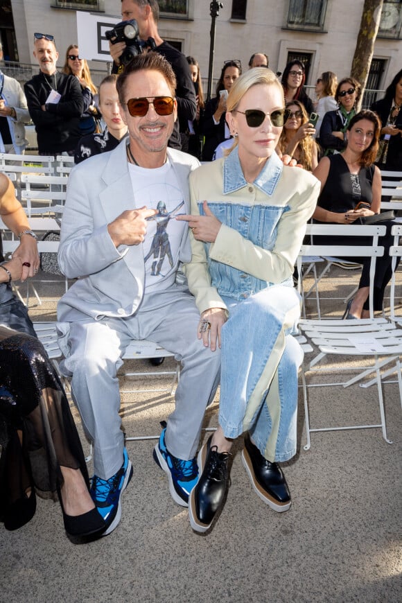Robert Downey Jr., Cate Blanchett - Défilé de mode printemps-été 2024 "Stella McCartney" lors de la Fashion Week de Paris, le 2 octobre 2023. © Olivier Borde/Bestimage