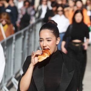 La guestlist comprenait de grands noms de la mode et du cinéma, entre autres.
Lena Mahfouf (Lena Situations) - Défilé de mode printemps-été 2024 "Stella McCartney" lors de la Fashion Week de Paris, le 2 octobre 2023. © Olivier Borde/Bestimage