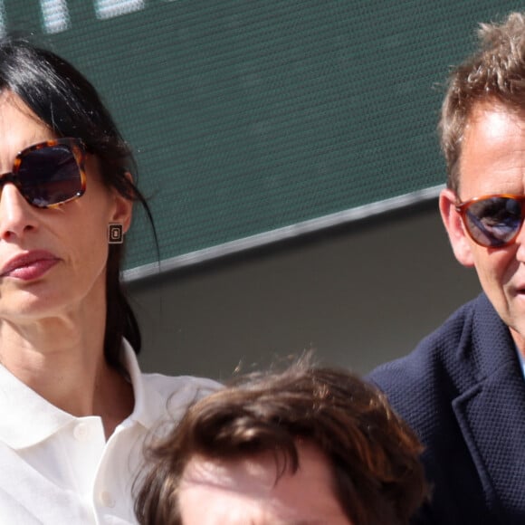 Géraldine Maillet et son compagnon Daniel Riolo - Célébrités dans les tribunes des internationaux de France de Roland Garros à Paris le 30 mai 2022. © Cyril Moreau - Dominique Jacovides/Bestimage 