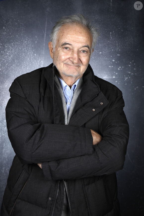 Portrait de Jacques Attali lors de l'enregistrement de l'émission "Chez Jordan" à Paris le 11 octobre 2022. © Cédric Perrin / Bestimage
