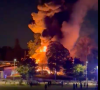 Un incendie a ravagé un bâtiment d'HEC dans les Yvelines
Des images de l'incendie survenu à HEC sur Twitter