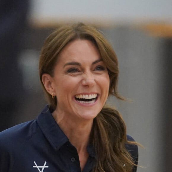 Catherine (Kate) Middleton, princesse de Galles, patronne de la Rugby football League, lors d'une visite au centre sportif Allam de l'Université de Hull pour participer à une journée d'inclusion de la Rugby League organisée par la Rugby football League Hull FC et l'Université. 