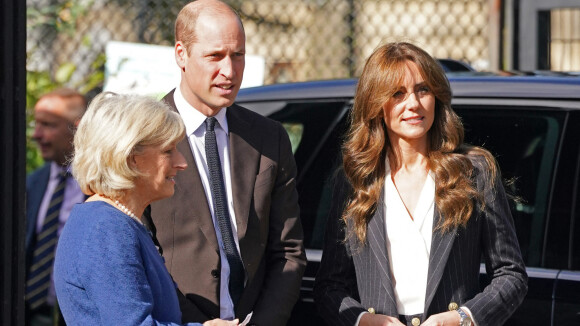 "Qui m'a pincé les fesses ?" : Le prince William victime d'un mystérieux geste, séquence improbable, Kate Middleton hilare