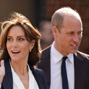 Le prince William, prince de Galles, et Catherine (Kate) Middleton, princesse de Galles, quittent le pavillon Grange à Cardiff, le 3 octobre 2023.