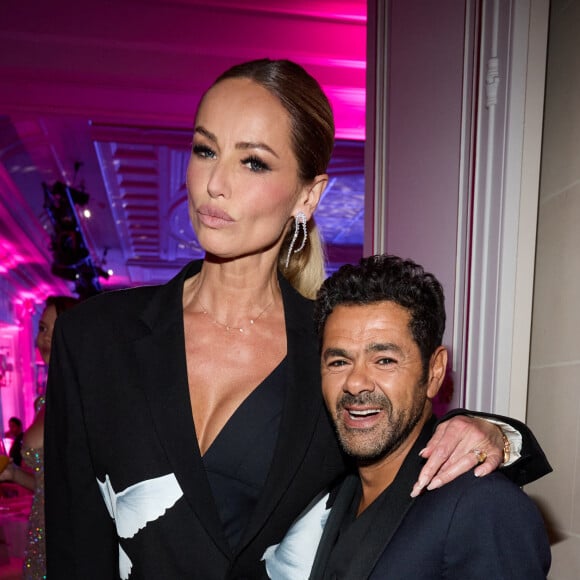 Exclusif - Adriana Karembeu et Jamel Debbouze lors de la 11ème édition de la soirée Global Gift Gala à l'hôtel Four Seasons George V à Paris le 30 septembre 2023. La 11eme édition du Global Gift Gala, animée par Bernard Montiel et Sandy Heribert, a eu lieu ce 30 septembre au Four Seasons Hotel George V.  Eva Longoria, marraine de l’événement, bijoutée par APM Monaco, était présente aux côtés de Maria Bravo, la Présidente de la Global Gift Foundation, pour lever des fonds au profit de deux projets :  1 - l’association « L’heure Joyeuse » parrainée par Jamel Debbouze,  2 - Casa Angeles, Global gift Foundation   Ces fonds viendront en aide des victimes du séisme marocain.  Lara Fabian et Kendji Girac ont offert aux invités un interlude musical au cours du dîner en interprétant respectivement quelques uns de leurs succès.   Melissa Theuriau a reçu le « Global Gift Humanitarian Award » pour récompenser ses engagements, notamment pour ses documentaires.   Zazou Belounis, et Ken Paves ont également été bénéficiaires de Prix saluant leurs engagements philanthropiques auprès de la Fondation.  Adriana Karembeu, Christina Milian, Florence Foresti, Hélène Segara, Jean-Claude Jitrois étaient parmi les invités venus soutenir les actions de la Global Gift Foundation.  R.Orlinski, Johann Perathoner, Ludovic Baron, Auguste, Jaime Monge faisaient partie des artistes dont les œuvres ont remporté un franc succès durant la vente aux enchères.   Le dîner était signé Christian Le Squer, autour des vins Marianne de Pedro, appellation Pomerol © Cyril Moreau / Bestimage  Exclusive - No web en Suisse / Belgique 11th Global Gift Gala at the Four Seasons George V Hotel in Paris on september 30th 2023 The 11th Global Gift Gala, hosted by Bernard Montiel and Sandy Heribert, took place on 30 September at the Four Seasons Hotel George V. Eva Longoria, godmother of the event, wearing jewellery designed by APM Monaco, was on hand alongside Maria Bravo, President of the Global Gift Foundation, to raise funds for two projects: 1 - The charity "L'heure Joyeuse", sponsored by Jamel Debbouze, 2 - Casa Angeles, Global Gift Foundation The funds will go to help the victims of the Moroccan earthquake. Lara Fabian and Kendji Girac treated guests to a musical interlude during the dinner, each performing a number of their hits. Melissa Theuriau received the "Global Gift Humanitarian Award" in recognition of her commitment, notably for her documentaries. Zazou Belounis and Ken Paves also received awards in recognition of their philanthropic commitments to the Foundation. Adriana Karembeu, Christina Milian, Florence Foresti, Hélène Segara and Jean-Claude Jitrois were among the guests who came to support the work of the Global Gift Foundation. Richard Orlinski, Johann Perathoner, Ludovic Baron, Auguste and Jaime Monge were among the artists whose works were a big hit at the auction. The dinner was designed by Christian Le Squer, and featured Marianne de Pedro wines from the Pomerol appellation. 