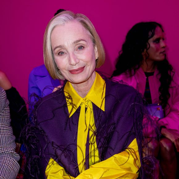 Kristin Scott Thomas possède un sacré de point en commun avec un célèbre mannequin.
Kristin Scott Thomas - People au défilé de mode automne-hiver "Valentino" au Carreau du Temple lors de la fashion week de Paris.© Olivier Borde / Bestimage 