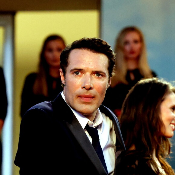 Nicolas Bedos - Montée des marches du film " Mascarade " lors du 75ème Festival International du Film de Cannes. Le 27 mai 2022 © Dominique Jacovides / Bestimage 