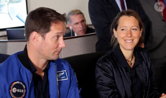 Thomas Pesquet et Sophie Adenot - Le président de la République française E.Macron participe à une réunion de travail sur la coopération spatiale au siége de la NASA à Washington, le 30 novembre 2022. © Dominique Jacovides / Bestimage