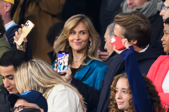 Ophélie Meunier et son mari Mathieu Vergne étaient eux aussi dans les tribunes. 
Ophélie Meunier et son mari Mathieu Vergne -Coupe du monde de Rugby 2023, quart de finale entre la France et l'Afrique du Sud au Stade de France le 15 octobre 2023 à Paris, France. @ Laurent Zabulon/Icon Sport/ABACAPRESS.COM