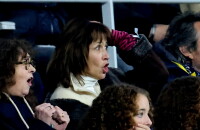 Coupe du monde de rugby : Sophie Marceau vibre, François Berléand entouré de ses jumelles aux cheveux très bouclés