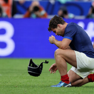 Antoine Dupont - Coupe du Monde de Rugby France 2023 - Match de quart de finale "France-Afrique du Sud (28-29)" au Stade de France à Saint-Denis le 15 octobre 2023. © © Moreau-Jacovides/Bestimage  Rugby World Cup France 2023 - Quarter-final match "France-South Africa (28-29)" at the Stade de France in Saint-Denis on October 15, 2023. 