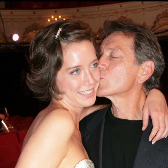 Bernard Giraudeau et sa fille Sara, révélation théâtrale dans "La valse des pingouins" - Cérémonie de la 21ème nuit des Molières au théâtre de Paris le 14 mai 2007 