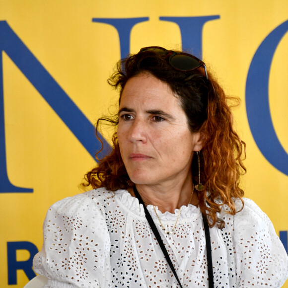 Son identité est désormais Mazarine Mitterand-Pingeot.
Mazarine Pingeot - 25e édition du Festival du Livre à Nice le 18 septembre 2021. © Bruno Bebert/Bestimage