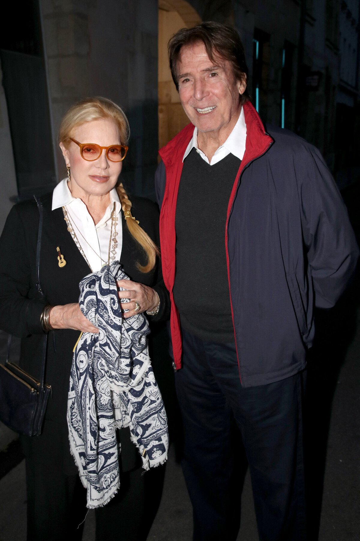 Sylvie Vartan : Sortie exceptionnelle en amoureux avec Tony Scotti devant  Dave et son compagnon, Jacqueline Bisset splendide - Purepeople