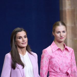 La reine Letizia d'Espagne La princesse Leonor - La famille royale d'Espagne accueille les lauréats du prix Princesse des Asturies lors d'une réception à Oviedo, le 20 octobre 2023. 