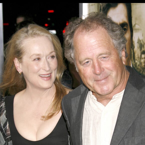 Meryl Streep et son mari Don Gummer - Première du film "Rendition" à Beverly Hills