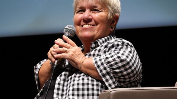 Mimie Mathy tout sourire face à Élisa Tovati et Corinne Touzet, le cinéma féminin à l'honneur