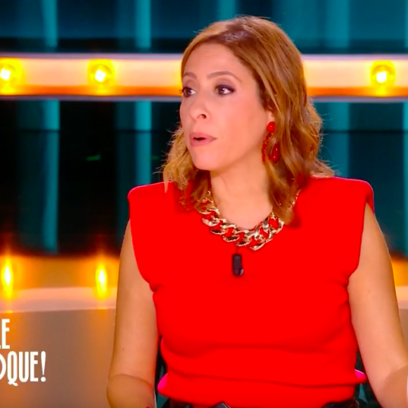 Léa Salamé sur le plateau de "Quelle époque !" diffusée ce samedi 30 septembre