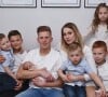 Ensemble, ils ont construit une belle famille composée de 6 enfants
Camille et Nicolas Santoro avec leurs 6 enfants sur Instagram.