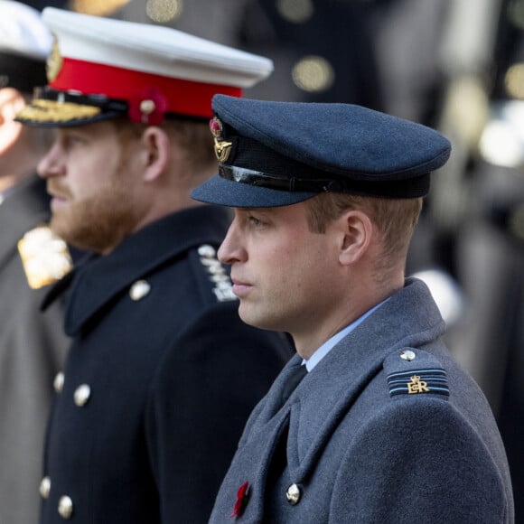 Le prince William, duc de Cambridge, le prince Harry, duc de Sussex - La famille royale d'Angleterre lors du National Service of Remembrance à Londres le 10 novembre 2019.