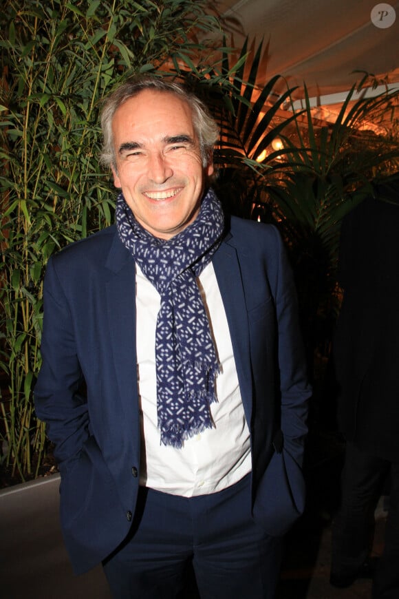 Bruno Jeudy lors de la remise du prix de Flore 2023 au Café de Flore à Paris le 8 novembre 2023. © Philippe Baldini / Bestimage