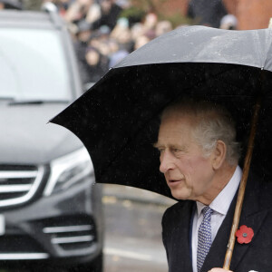 Le roi Charles III d'Angleterre, rencontre la communauté coréenne à l'église méthodiste de New Malden à Londres, Royaume Uni, le 8 novembre 2023.