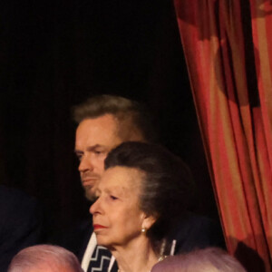 Catherine Kate Middleton, princesse de Galles, le prince William, prince de Galles, La princesse Anne, Le roi Charles III d'Angleterre et Camilla Parker Bowles, reine consort d'Angleterre, - La famille royale assiste au Royal British Legion Festival of Remembrance au Royal Albert Hall à Londres le 11 novembre 2023. 