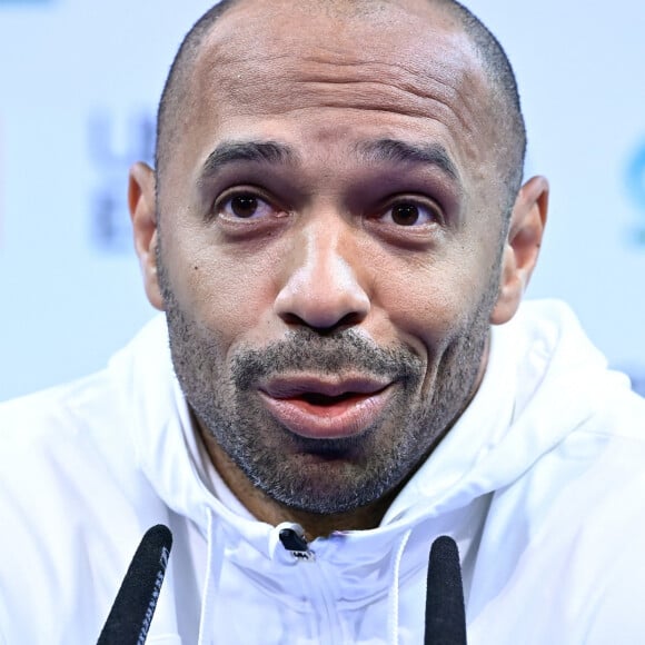 Le sélectionneur de l'équipe de France Espoirs Thierry Henry en conférence de presse au Centre National du Football (CNF) de Clairefontaine-en-Yvelines, France, le 9 octobre 2023. © Federico Pestellini/Panoramic/bestimage