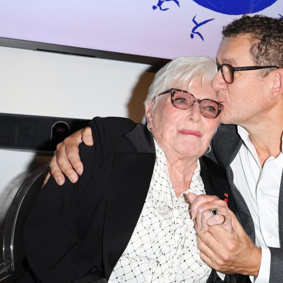 Exclusif - Dany Boon et Line Renaud - Remise du prix "Fonds de dotation Line Renaud-Loulou Gasté" pour la recherche médicale à la Maison de la Recherche à Paris le 15 novembre 2023. © Coadic Guirec/Bestimage 