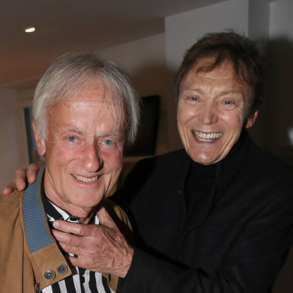 Dave et son compagnon Patrick Loiseau (Auteur) - Martine Couralet-Laing dédicace son livre "DreamLAnd" à la Galerie XII à Paris le 19 Octobre 2023. © Bertrand Rindoff / Bestimage