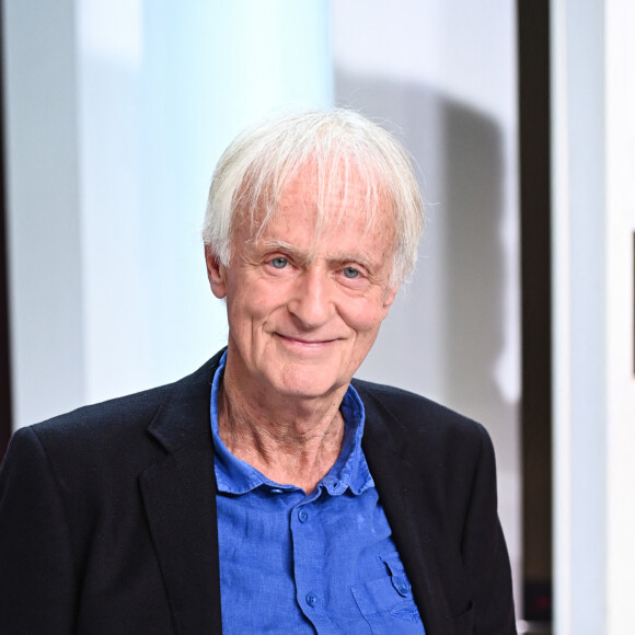 Exclusif - Dave - Enregistrement de l'émission "Vivement Dimanche", en hommage à A.Cordy décédée le 4 septembre 2020, au Studio Gabriel, présentée par M.Drucker et diffusée sur France 3 le 1er octobre © Guillaume Gaffiot / Bestimage 
