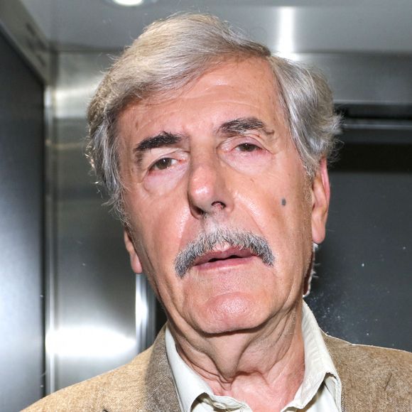 Portrait de Bernard Menez lors de l'enregistrement de l'émission "Chez Jordan". Le 18 octobre 2022 © Cédric Perrin / Bestimage