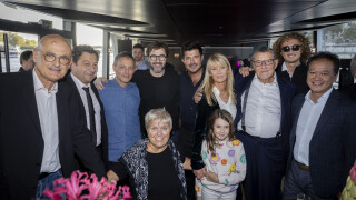 PHOTOS Mimie Mathy et son mari Benoist, Laurent Gerra et sa femme Chistelle... Tous là pour les 85 ans de Jean-Claude Camus