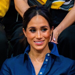 Le prince Harry et Meghan Markle ont assisté à un match de hockey à Vancouver.
Prince Harry et Meghan Markle - Jour 6 des Invictus Games.