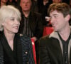 Elle fait face à de graves problèmes de santé
Archives - En France, à Paris, Françoise Hardy et son fils Thomas Dutronc lors des Victoires de la musique en 2005