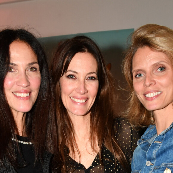 Linda Hardy, Mareva Galanter (Miss France 1999) et Sylvie Tellier au concert de M.Galanter au théâtre Music-Hall Show l'Alhambra à Paris, France, le 23 novembre 2023. © Veeren/Bestimage