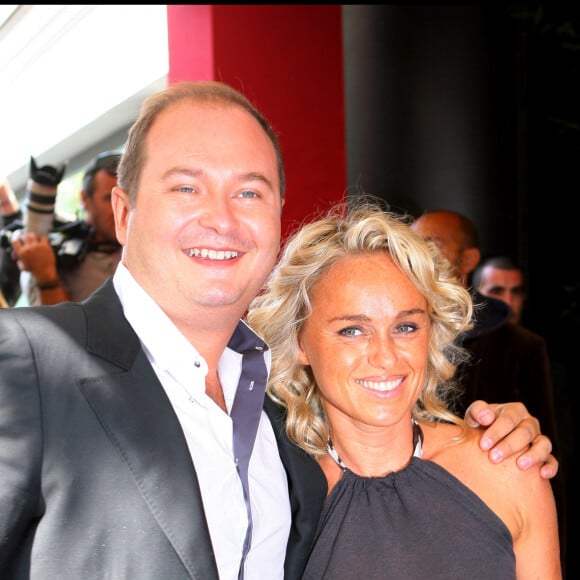 Cécile de Ménibus et Cauet en 2007.