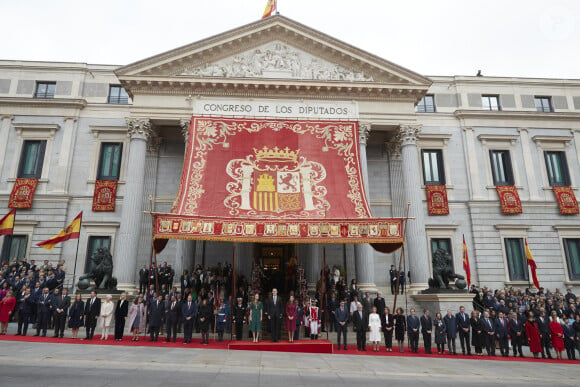 Le roi Felipe a présidé l'ouverture des Cortes Generales à Madrid le 29 novembre 2023
Le roi Felipe, la reine Letizia d'Espagne et la princesse Leonor assistent à la séance solennelle d'ouverture des Cortes Generales à Madrid © Mike Chicorro/ZUMA Press Wire)