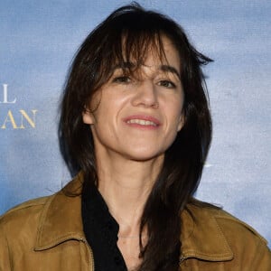 Elle ressemble comme deux gouttes d'eau à sa maman.
Charlotte Gainsbourg durant la soirée d'ouverture de la 1ere éditon du Festival Ciné Roman à Nice. © Bruno Bebert/Bestimage