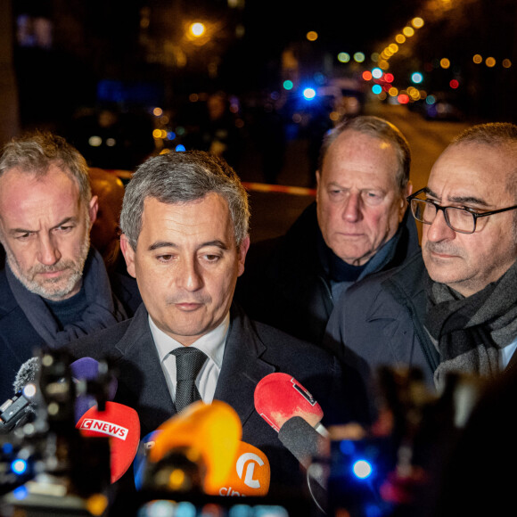 Le ministre de l'Intérieur Gérald Darmanin, Emmanuel Grégoire, premier-adjoint à la mairie de Paris, Philippe Goujon maire du 15e arrondissement et Laurent Nunez, prefet de Paris - Conférence de presse après l'attaque au couteau près du pont Bir-Hakeim à Paris le 3 décembre 2023 ©Florian Poitout/ABACAPRESS.COM